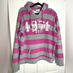 Walt Disney World Resort Pink and Gray Striped Rhinestone Women’s Sz XXL Hoodie